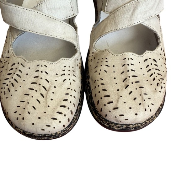 Rieker Mary Jane Daisy 75 Slipon Womens Slip On 8.5  M EU 40 Cream black toe cap - Picture 5 of 8